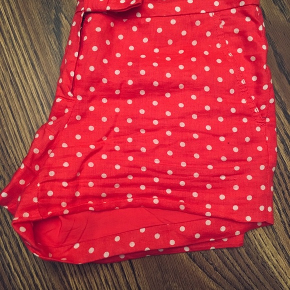 SALE ⭐️ J Crew Pink Polka Dot Shorts Sz 4 - Picture 2 of 6